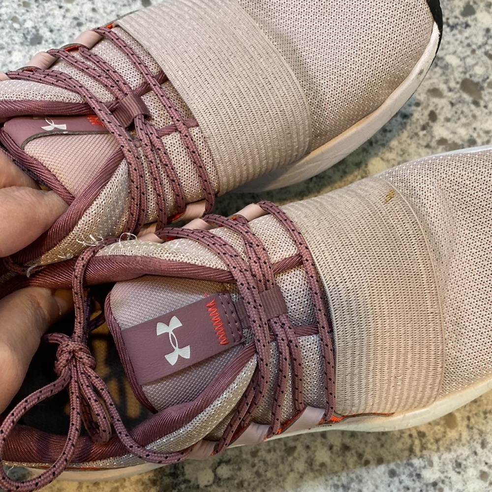 Under Armour Charged Breathe womens athletic shoes size 9.5 - Picture 6 of 10